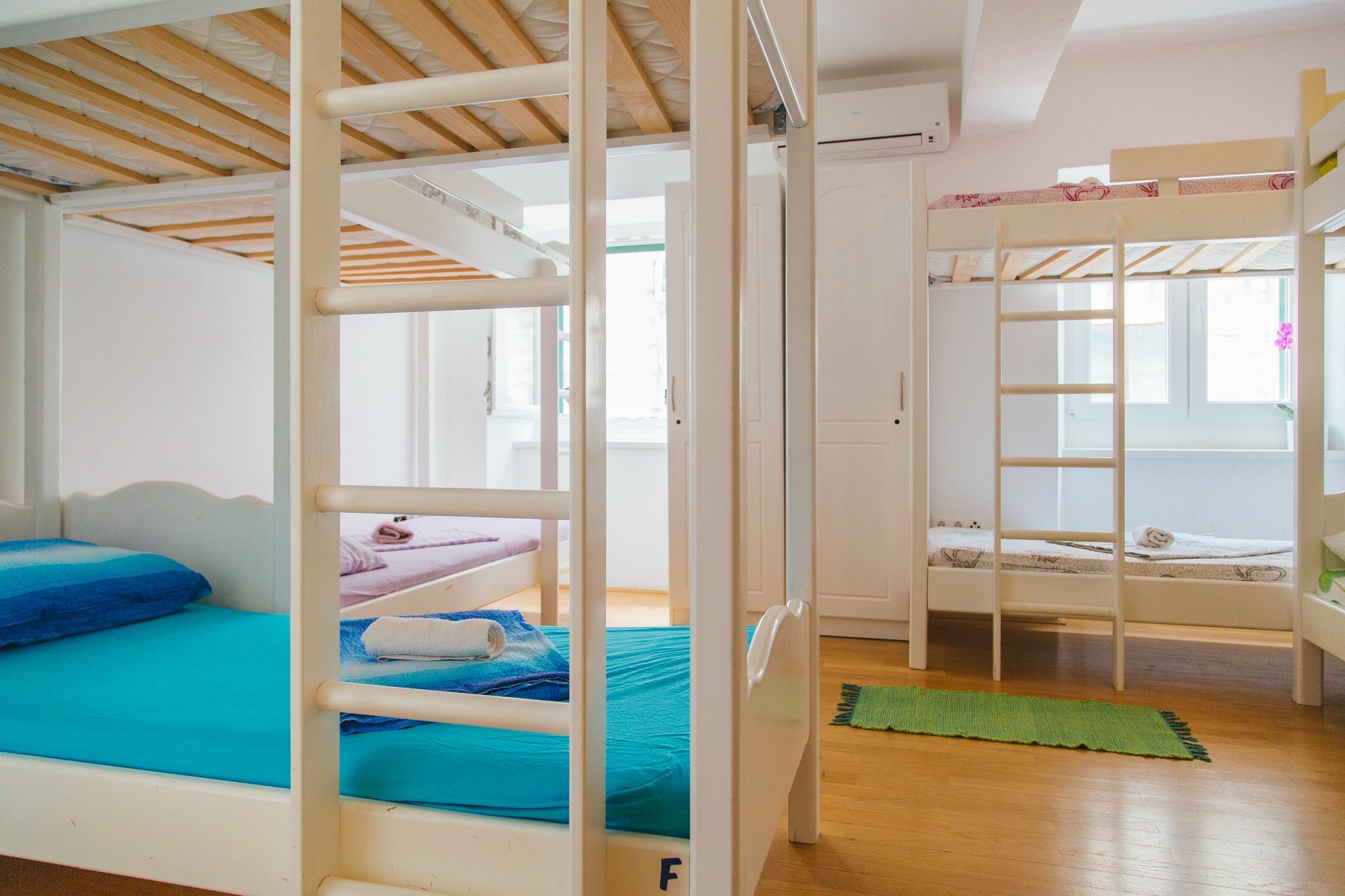 Хостел Cheap Sleep Marinero (Adults Only) Хвар Екстер'єр фото