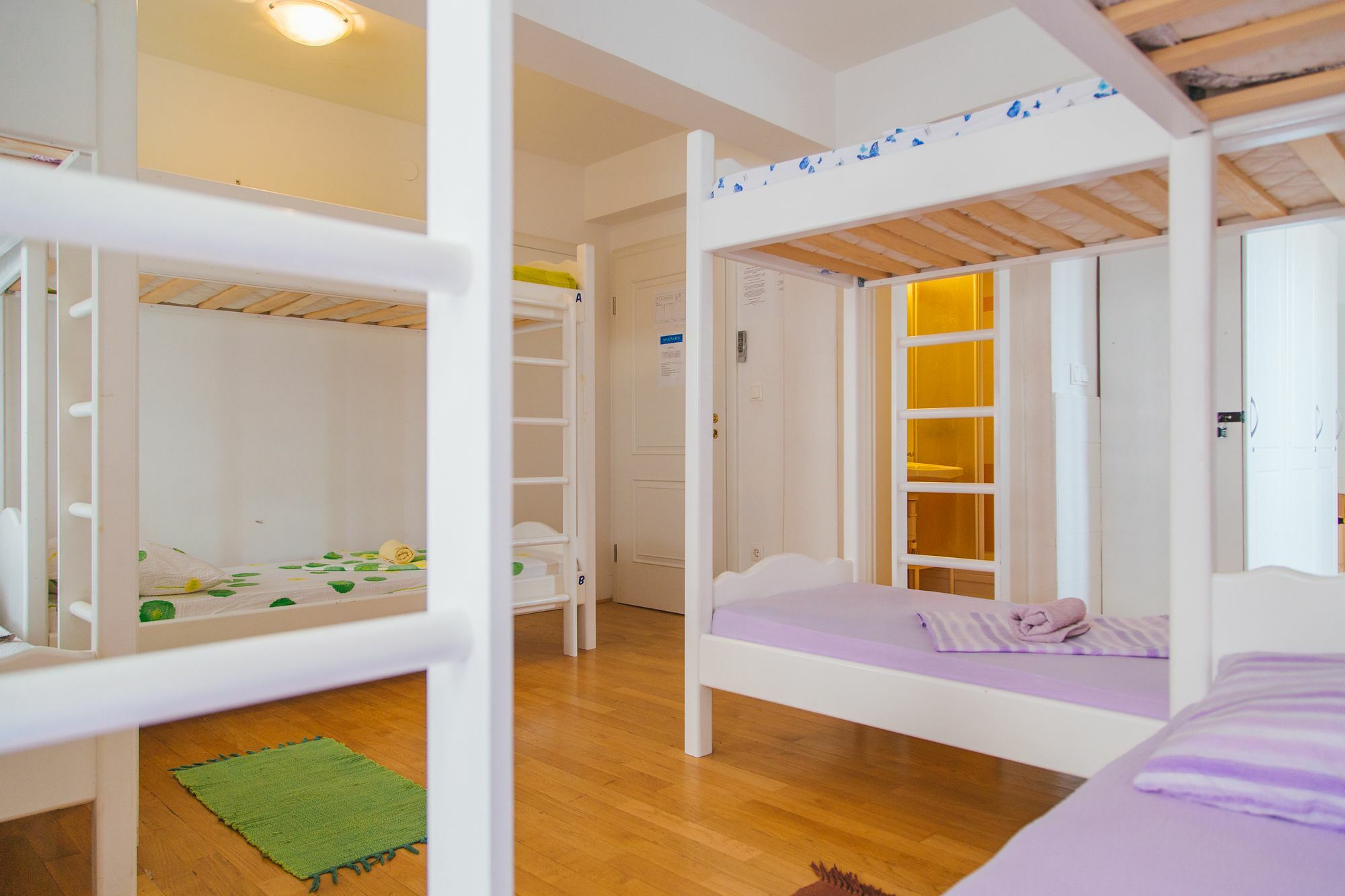 Хостел Cheap Sleep Marinero (Adults Only) Хвар Екстер'єр фото